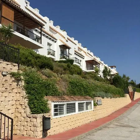 Luxury Duplex With Views. * Marbella