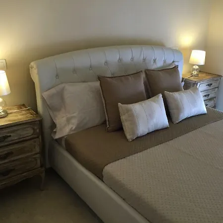 Luxury Duplex With Views. Сasa de vacaciones *