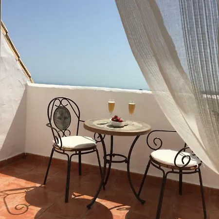 Luxury Duplex With Views. *