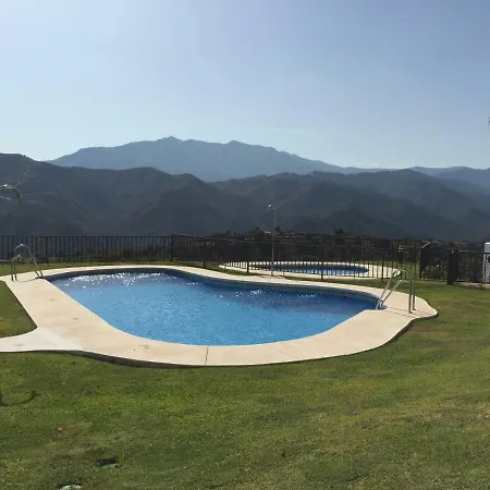 Luxury Duplex With Views. Сasa de vacaciones