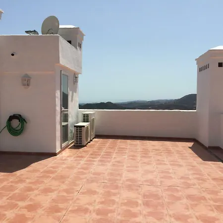 Luxury Duplex With Views. Semesterbostad Marbella